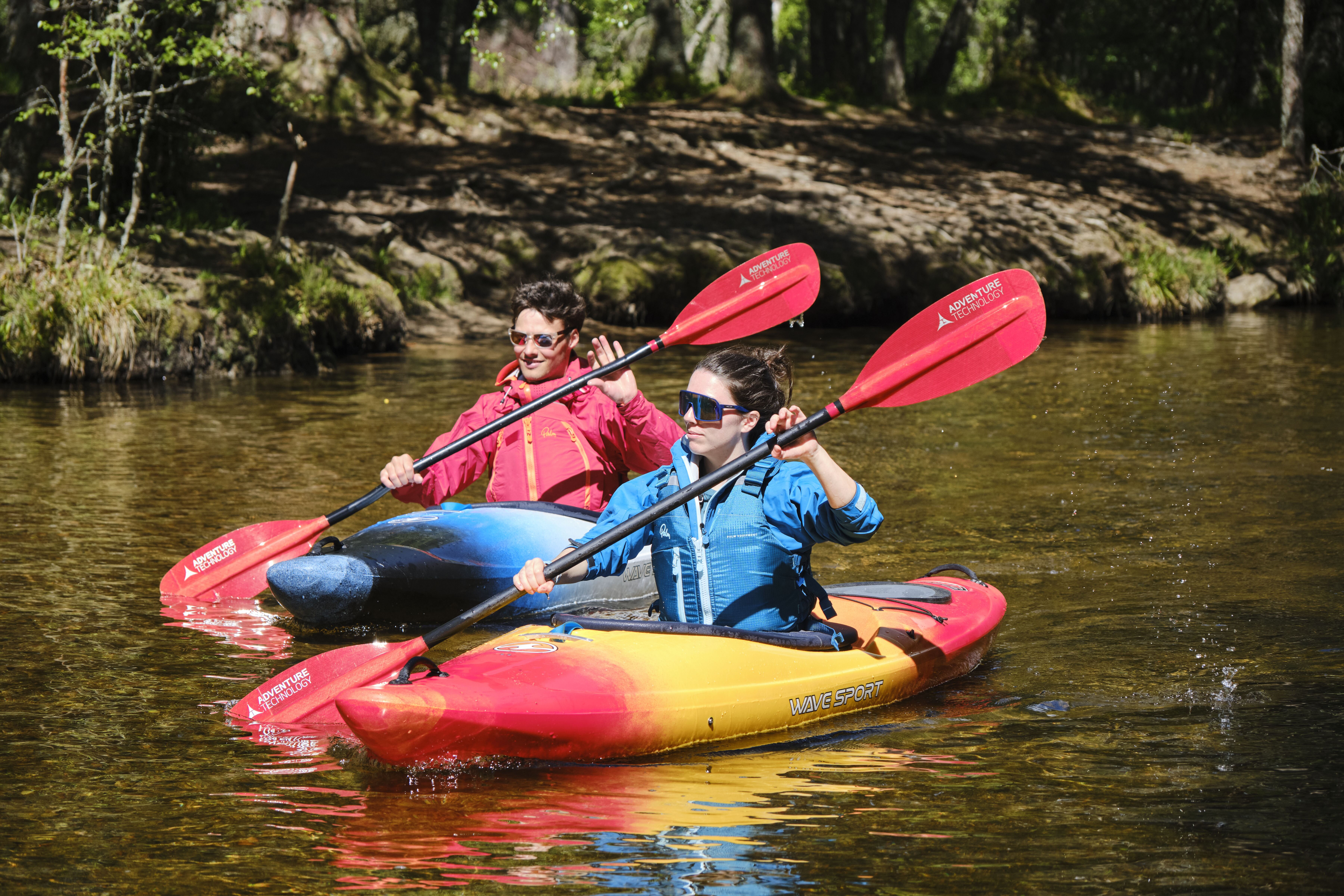 Ethos paddling together