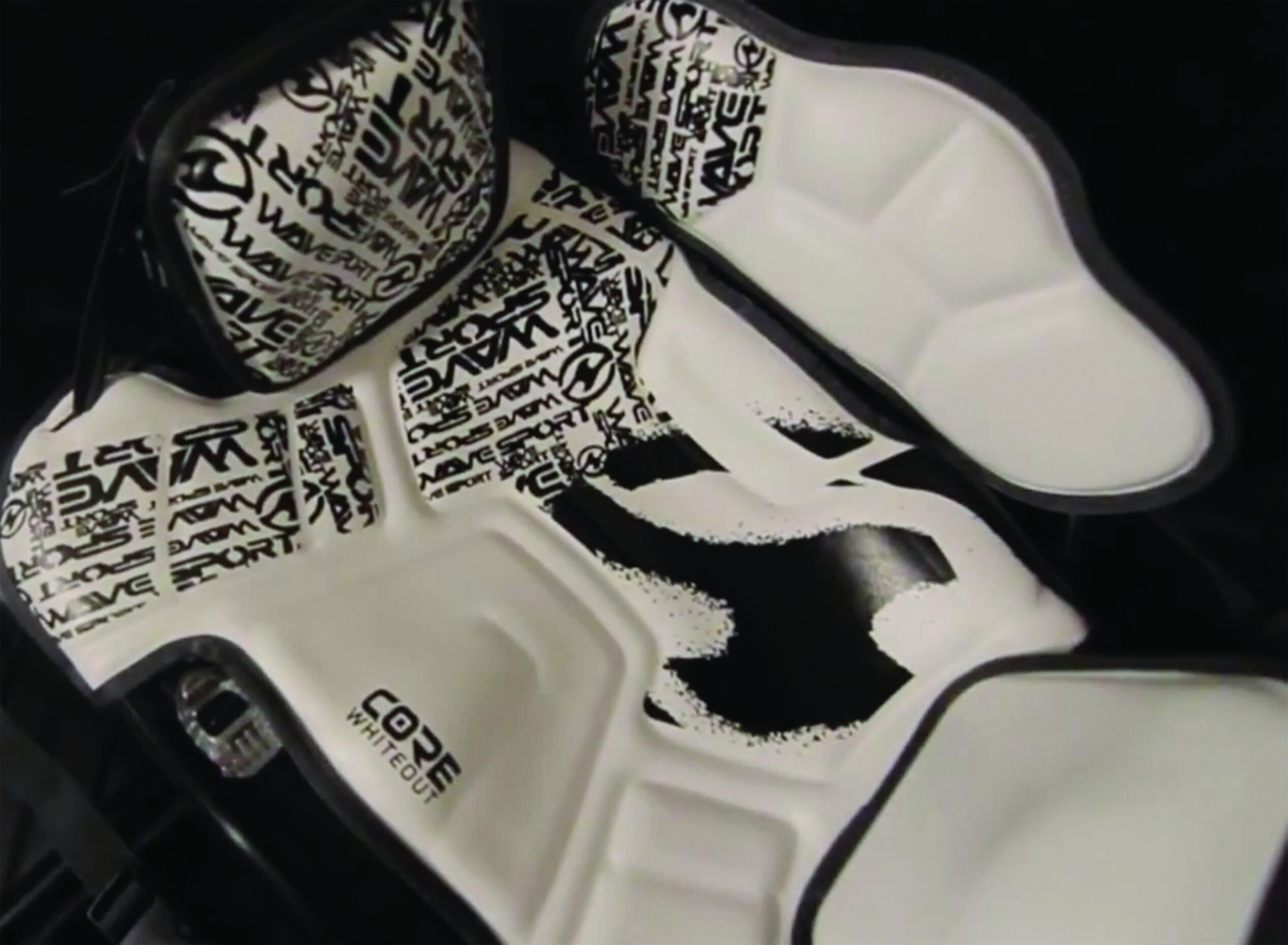 CORE WhiteOut